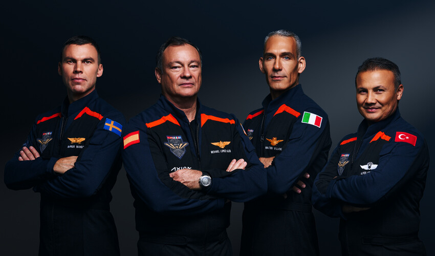 Bu gurur Türkiye'nin! Alper Gezeravcı uzaya çıkan ilk Türk olarak tarihe geçti Bu gurur Türkiye'nin! Alper Gezeravcı uzaya çıkan ilk Türk olarak tarihe geçti