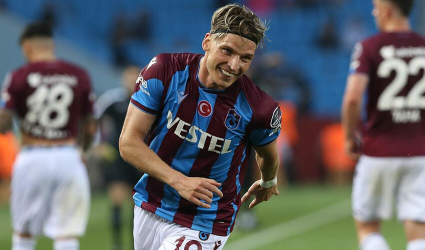 Trabzonspor'da Galatasaray maçı öncesi ayrılık! Abdullah Avcı istedi, sözleşmesi feshedildi