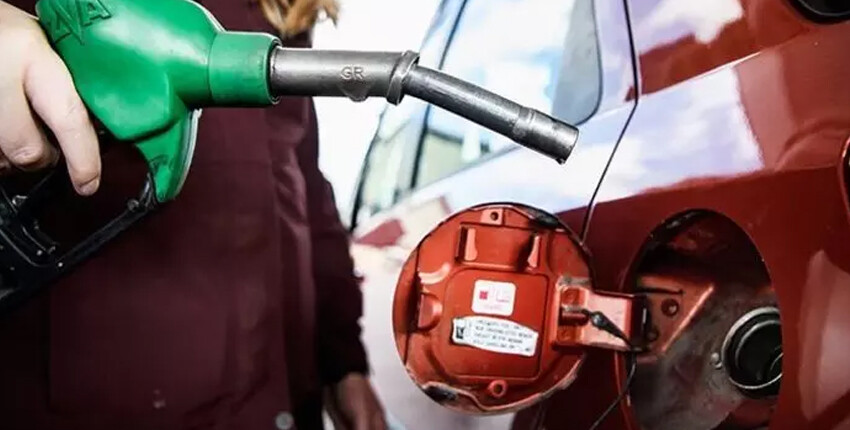 Oto gazın ardından bir zam da motorine! Fiyat 40 lirayı aşacak Oto gazın ardından bir zam da motorine! Fiyat 40 lirayı aşacak