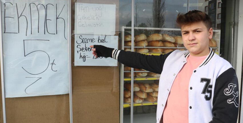 Duyanlar şaşırıp kalıyor! Bu kentimizde ekmek 5 lira Duyanlar şaşırıp kalıyor! Bu kentimizde ekmek 5 lira