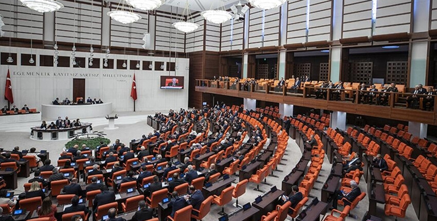 Torba yasada işçi, patron ve ev hanımlarına müjdeler var! Milyonlara erken emeklilik fırsatı