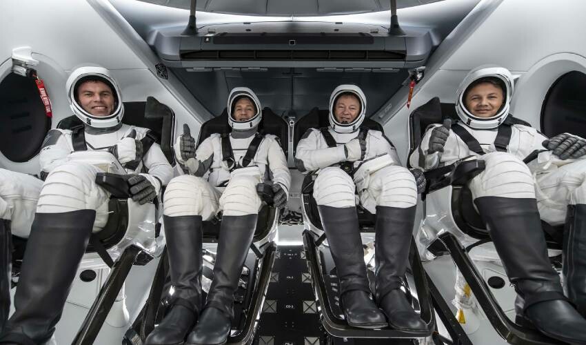 Bu gurur Türkiye'nin! Alper Gezeravcı uzaya çıkan ilk Türk olarak tarihe geçti Bu gurur Türkiye'nin! Alper Gezeravcı uzaya çıkan ilk Türk olarak tarihe geçti