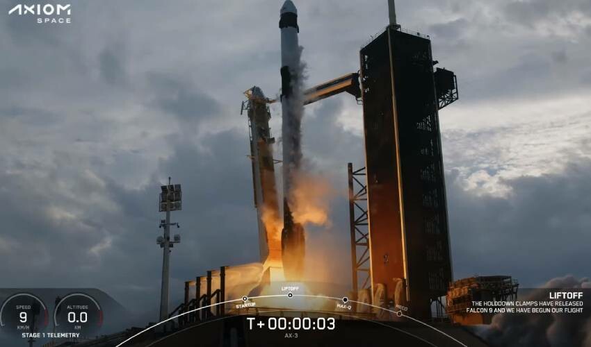 Bu gurur Türkiye'nin! Alper Gezeravcı uzaya çıkan ilk Türk olarak tarihe geçti Bu gurur Türkiye'nin! Alper Gezeravcı uzaya çıkan ilk Türk olarak tarihe geçti