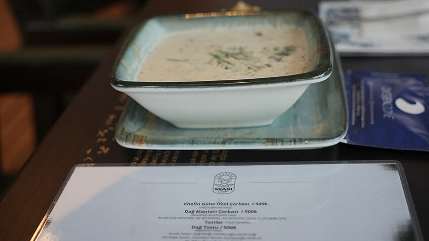 Uludağ'daki 500 TL'lik çorba gündem oldu: Şef, çorbanın tarifini otel sahibine bile söylemiyor