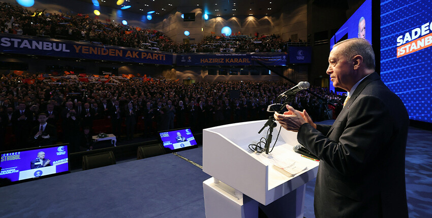 Cumhurbaşkanı Erdoğan'dan İstanbul'da 3 isme çizik! Tekrar aday gösterilmediler