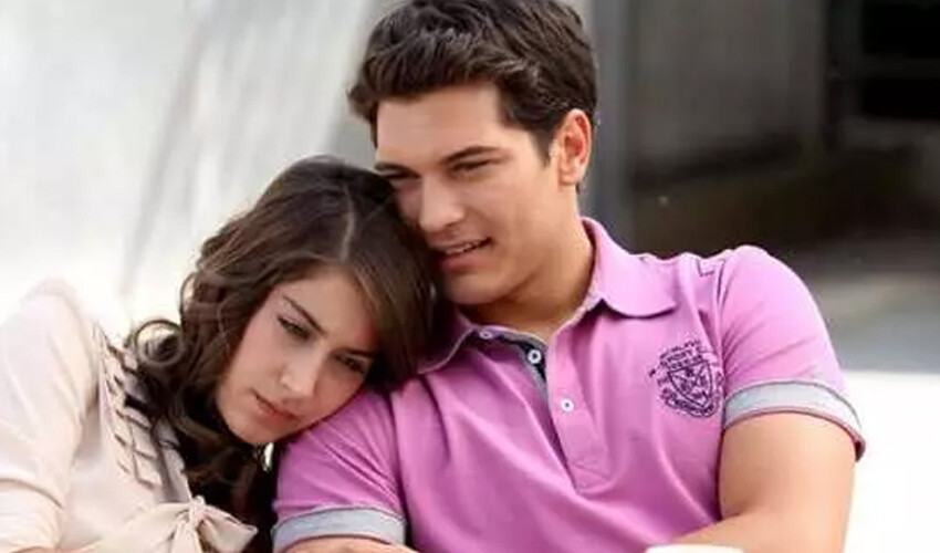 Gaddar'ın Dağhan'ı Çağatay Ulusoy'un asıl mesleği oyunculuk değil… Duyan kulaklarına inanamadı Gaddar'ın Dağhan'ı Çağatay Ulusoy'un asıl mesleği oyunculuk değil… Duyan kulaklarına inanamadı