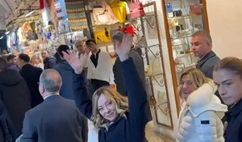 Cumhurbaşkanı Erdoğan, İtalya Başbakanı Meloni’yi kabul etti Cumhurbaşkanı Erdoğan, İtalya Başbakanı Meloni’yi kabul etti