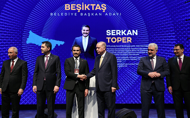 AK Parti İstanbul’da 2 ilçeyi MHP’ye bıraktı AK Parti İstanbul’da 2 ilçeyi MHP’ye bıraktı