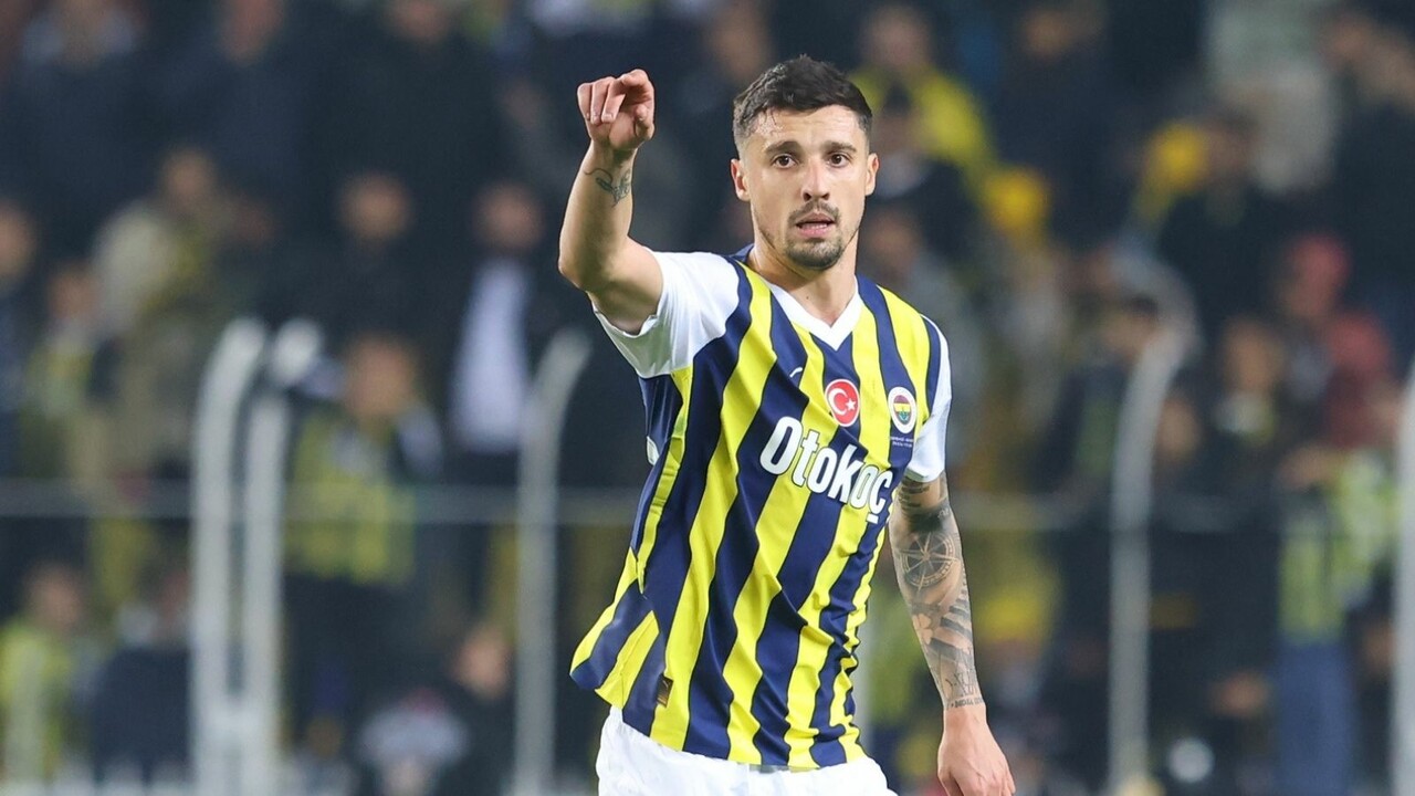 GÜNCEL 22 OCAK || Fenerbahçe transfer iddiaları! İşte Fenerbahçe’nin transfer listesi