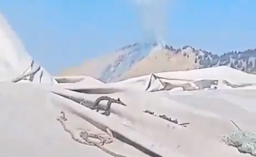 Afganistan'da düşen Rus yolcu uçağında 6 yolcudan 4'üne canlı ulaşıldı