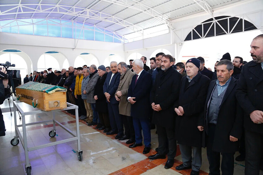 İstanbul'da mühendisin ölümünde belirsizlik perdesi kalktı: Yeni görüntüler ve ön otopsi raporu ortaya çıktı İstanbul'da mühendisin ölümünde belirsizlik perdesi kalktı: Yeni görüntüler ve ön otopsi raporu ortaya çıktı