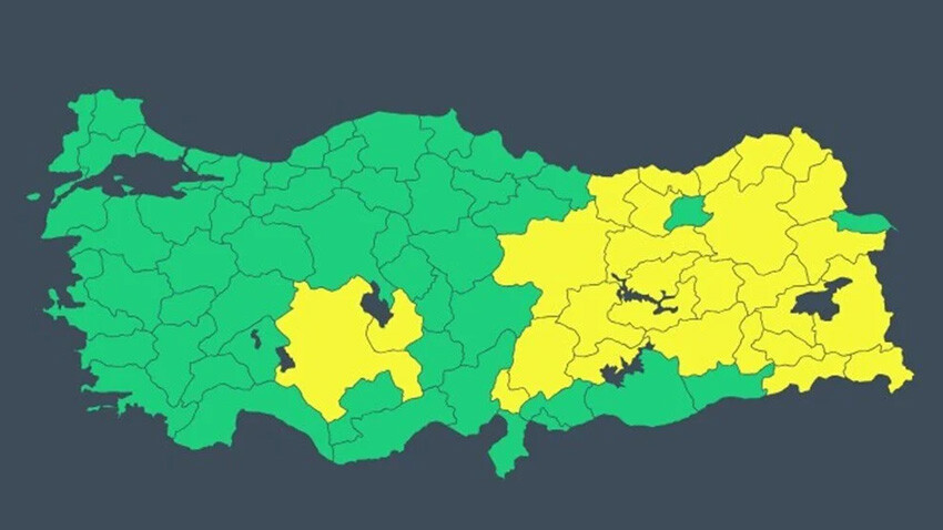 Meteoroloji'den 28 şehre yoğun kar uyarısı! Alarm verildi, lapa lapa yağacak