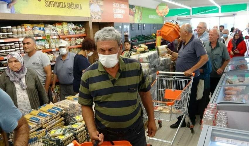 Tarım Kredi Market'te fiyatlar çıldırdı! Ayçiçek yağı, çay, kaşar, et, tavuk… Giren torbası dolu dolu çıkacak, işte indirimli ürün listesi
