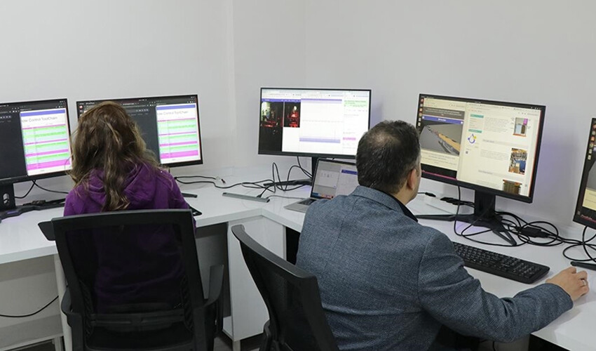 ABD'deki nötrino deneylerine Kayseri'den kontrol