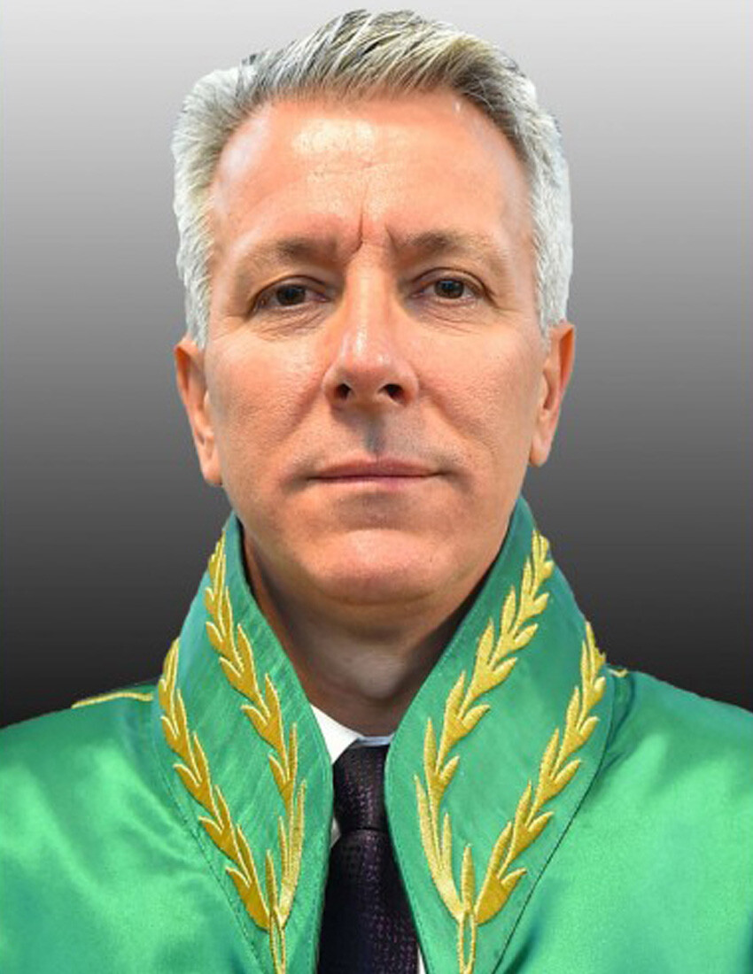 Hayatını kaybeden Yargıtay üyesi Çil için tören düzenlendi Hayatını kaybeden Yargıtay üyesi Çil için tören düzenlendi