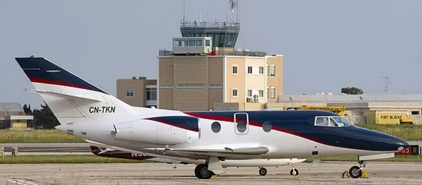 Rusya'ya ait düşen uçaktan ilk fotoğraf: Ünlü iş adamı ve eşi can verdi Rusya'ya ait düşen uçaktan ilk fotoğraf: Ünlü iş adamı ve eşi can verdi