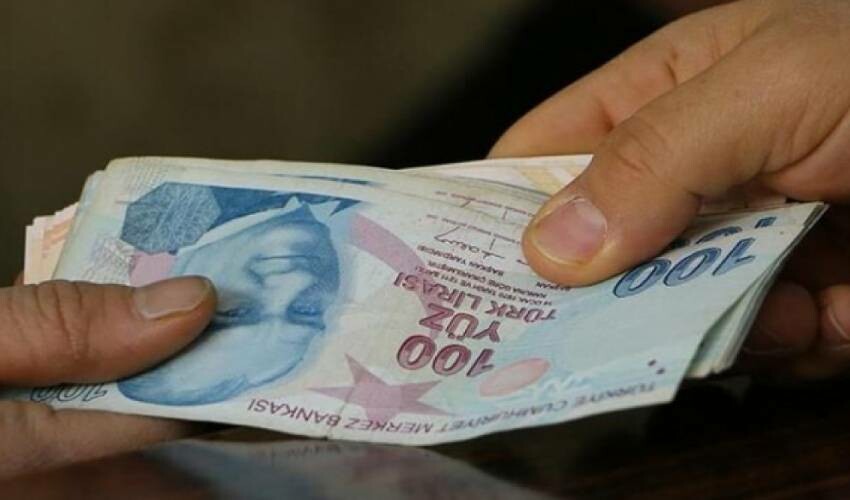 Emeklilerin beklediği haber geldi! 3’lü ödeme geliyor, o tarihte hesaplarınızı kontrol edin