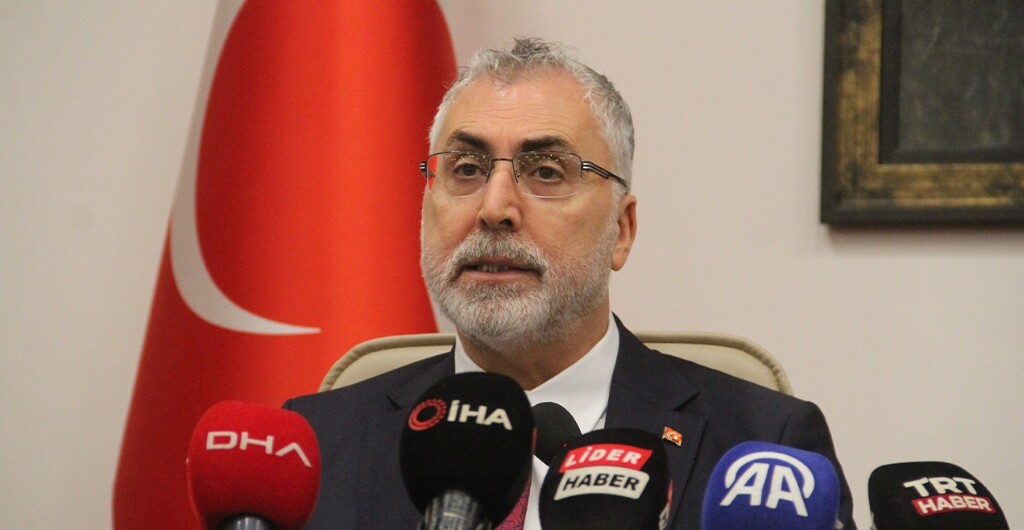 Yüzde 49,25 zam ile yeni emekli maaşı ne kadar oluyor? 7500 TL emekli maaşı yeni yüzde 49,25 zam oranı ile kaç TL olur?