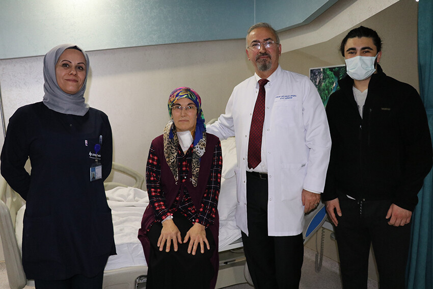 15 yıl tümörle yaşadı, 'masada kalırsın' dediler: Ders niteliğinde hayat mücadelesi 15 yıl tümörle yaşadı, 'masada kalırsın' dediler: Ders niteliğinde hayat mücadelesi