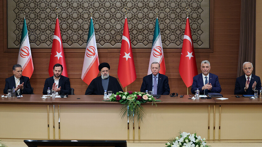 Cumhurbaşkanı Erdoğan duyurdu: İran'la yeni sınır kapıları hamlesi gündemde