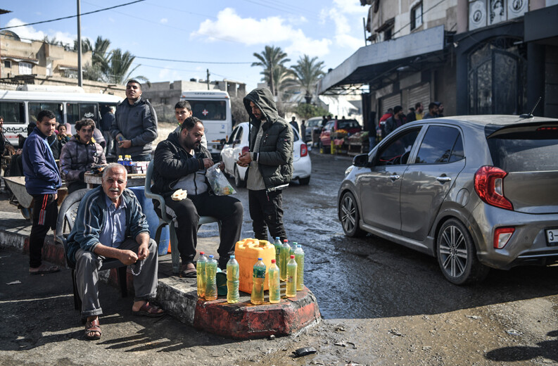 Gazze'de akaryakıt sorununa 'ayçiçek yağlı' çözüm Gazze'de akaryakıt sorununa 'ayçiçek yağlı' çözüm