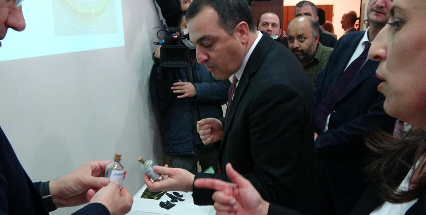 Türk bilim insanları üretiyor! 100 gramı 1.500 lira Türk bilim insanları üretiyor! 100 gramı 1.500 lira