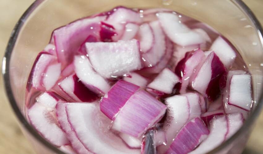 Öksürüğü bıçak gibi kesiyor! İbni Sina asırlar önce bu doğal kürü önerdi, her kaşığı şifa olacak Öksürüğü bıçak gibi kesiyor! İbni Sina asırlar önce bu doğal kürü önerdi, her kaşığı şifa olacak