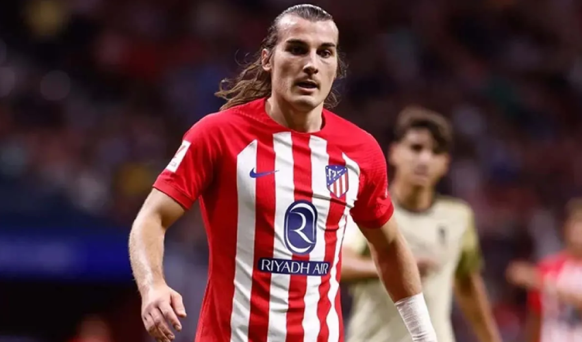 Beşiktaş'tan Fenerbahçe'ye transfer çalımı! Hasan Arat son dakikada işi bitirdi Beşiktaş'tan Fenerbahçe'ye transfer çalımı! Hasan Arat son dakikada işi bitirdi