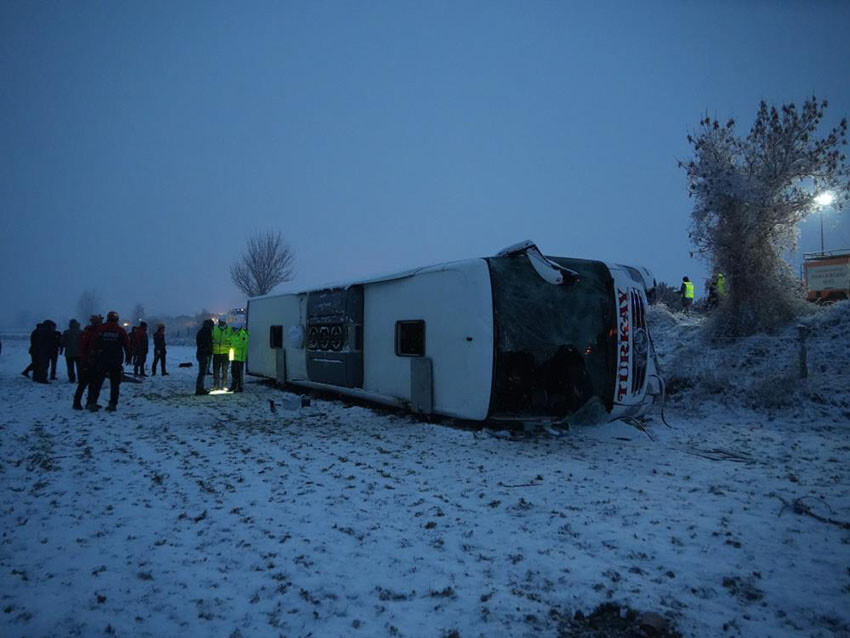 Kastamonu'daki otobüs kazasında ölen ve yaralananların kimlikleri belli oldu