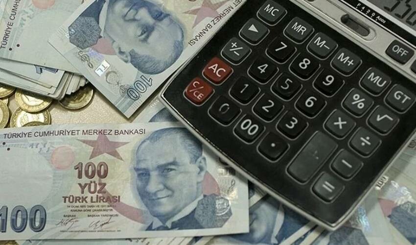 SGK beklenen tarihi duyurdu! Emekli maaşı alanlar dikkat, hemen hesabınızı kontrol edin