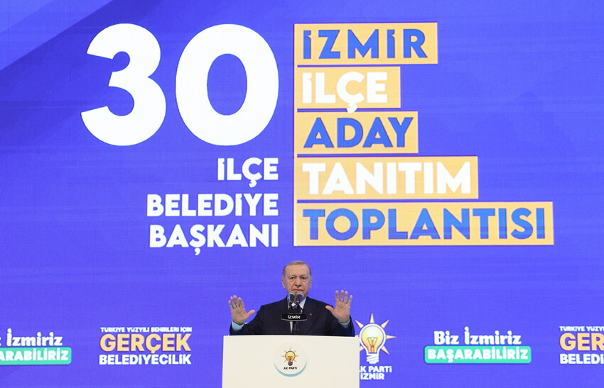 Cumhurbaşkanı Erdoğan, AK Parti'nin İzmir ilçe adaylarını açıkladı