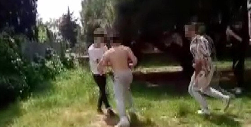 Liseli genci ölüme götüren kavganın görüntüleri ortaya çıktı! Ayırmak yerine alkış tutmuşlar