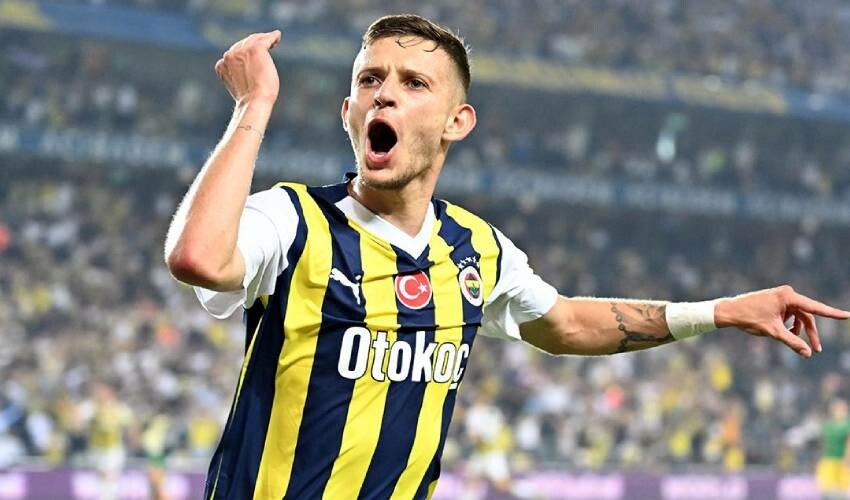 Fenerbahçe’nin başına talih kuşu kondu! İngiliz devi İsmail Kartal'ın prensi için kesenin ağzını açtı