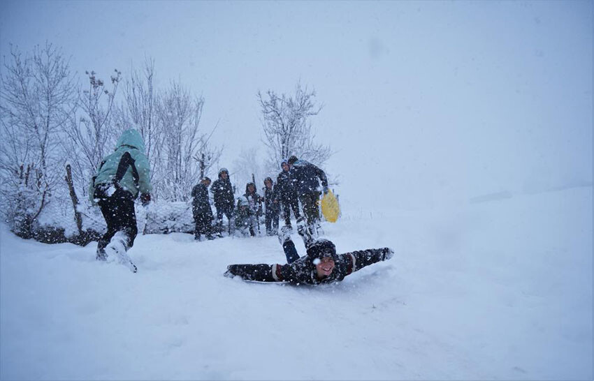 Uyarılar peş peşe yapıldı, 7 ile kar geliyor! AKOM İstanbul için saat verdi