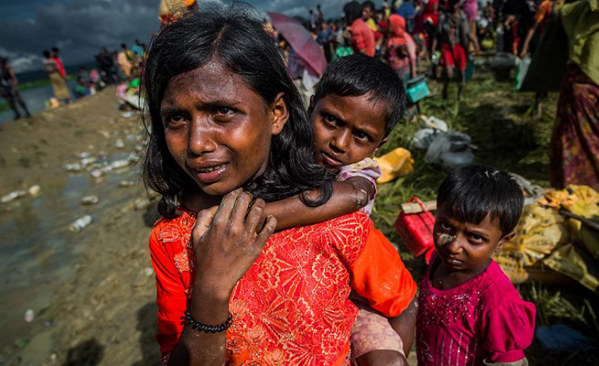 Myanmar'da 12 Arakanlı Müslüman öldürüldü