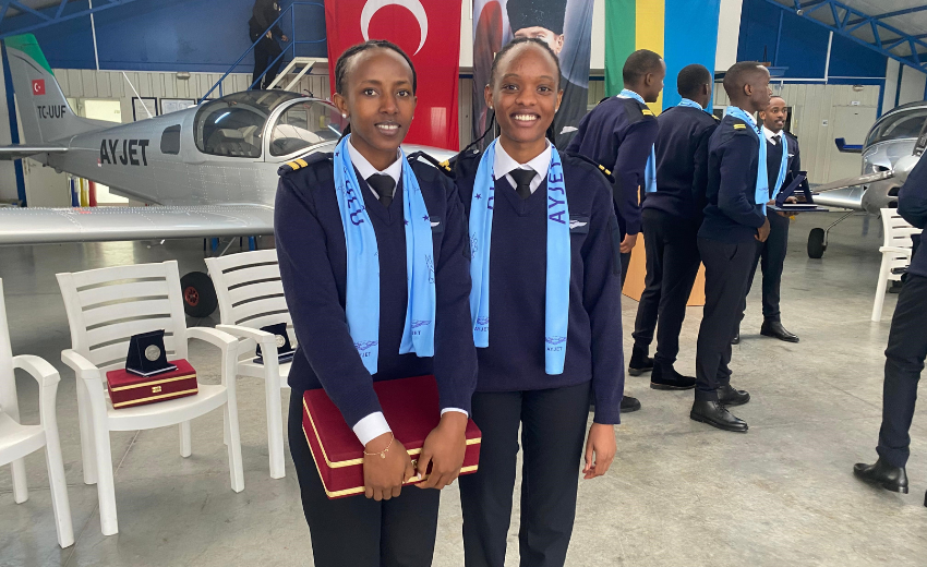 Ruanda'nın en genç kadın pilotu Türkiye'den çıktı