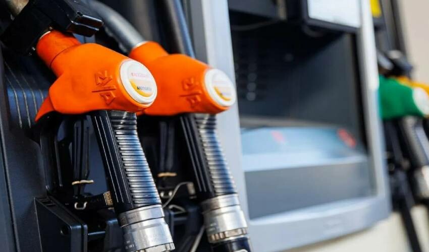 Motorine zam geliyor, litresi 42 liranın üzerine çıkacak (29 Ocak Pazartesi güncel benzin-motorin fiyatları) Motorine zam geliyor, litresi 42 liranın üzerine çıkacak (29 Ocak Pazartesi güncel benzin-motorin fiyatları)