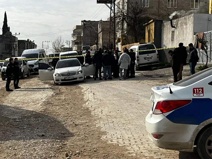 Gaziantep'te boşanmak üzere olduğu eşinin evine giden adam katliam yaptı: 4 ölü, 3 yaralı