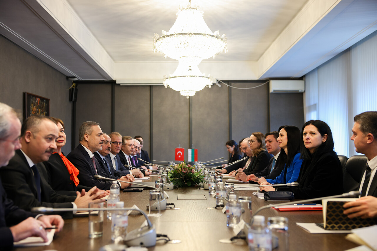 Bakan Fidan'dan 'Montrö' çıkışı: Akıldan geçirilmesi bile söz konusu olamaz Bakan Fidan'dan 'Montrö' çıkışı: Akıldan geçirilmesi bile söz konusu olamaz