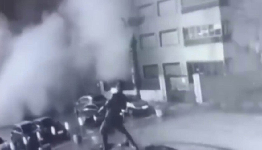 Depremden aylar sonra kahreden görüntü: Önce beşik gibi sallandı sonra yerle bir oldu