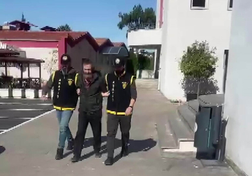 Her şey iki mahallenin internetsiz kalmasıyla ortaya çıktı! Hayrete düşüren hırsızlık kamerada