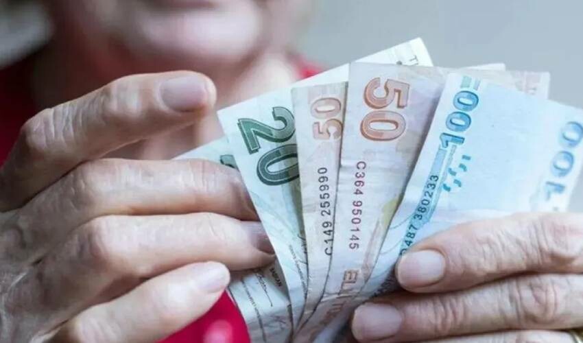 Milyonlarca emeklinin beklediği haber geldi! Emeklilere Ramazan Bayramı'nda ödenecek ikramiye belli oldu (2024 emekli bayram ikramiyeleri ne zaman yatacak?)