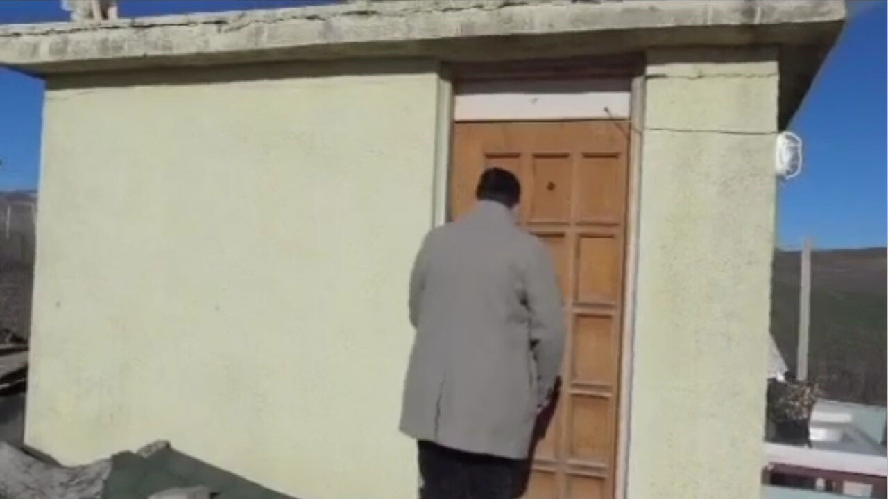 4 yılda 8 defa soyuldu! "Hırsızlar çalıyor, biz alıyoruz"