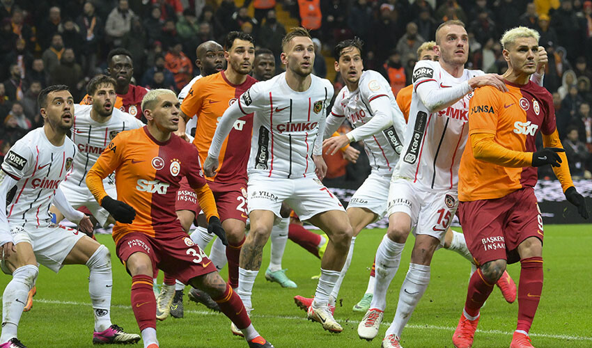 Rıdvan Dilmen'den Galatasaray - Gaziantep FK maçı sonrası ilginç açıklama: Böylesini görmedim Rıdvan Dilmen'den Galatasaray - Gaziantep FK maçı sonrası ilginç açıklama: Böylesini görmedim