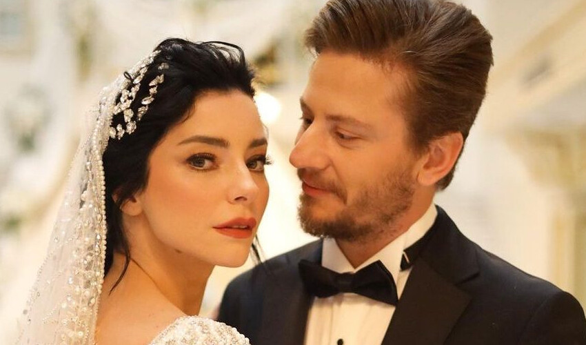 Evlilikleri yalnızca 53 gün sürmüştü! Merve Boluğur ile Mert Aydın cephesinde yeni gelişme… Evlilikleri yalnızca 53 gün sürmüştü! Merve Boluğur ile Mert Aydın cephesinde yeni gelişme…