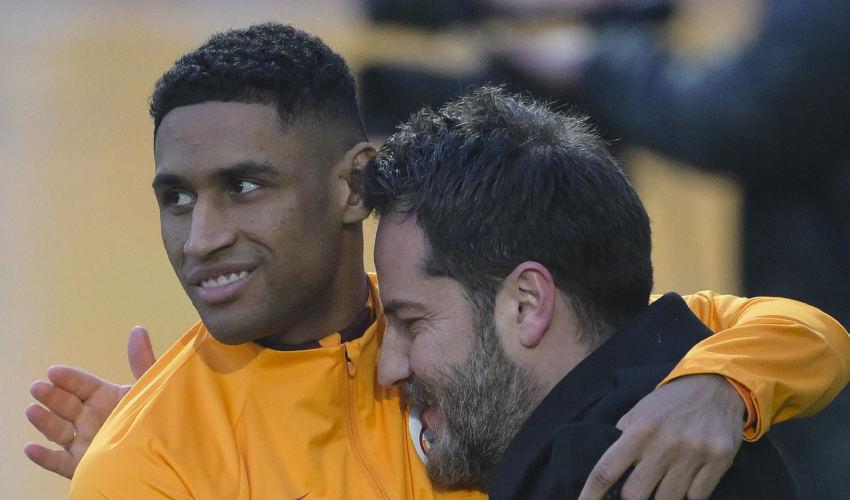 Okan Buruk 6 ay sabredemedi! Galatasaray Ziyech ve Tete ile yollarını ayırdı Okan Buruk 6 ay sabredemedi! Galatasaray Ziyech ve Tete ile yollarını ayırdı