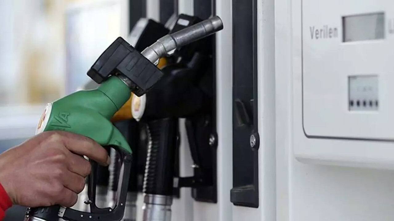 Akaryakıta çifte zam geliyor! Benzin ve motorinin fiyatında büyük artış olacak 