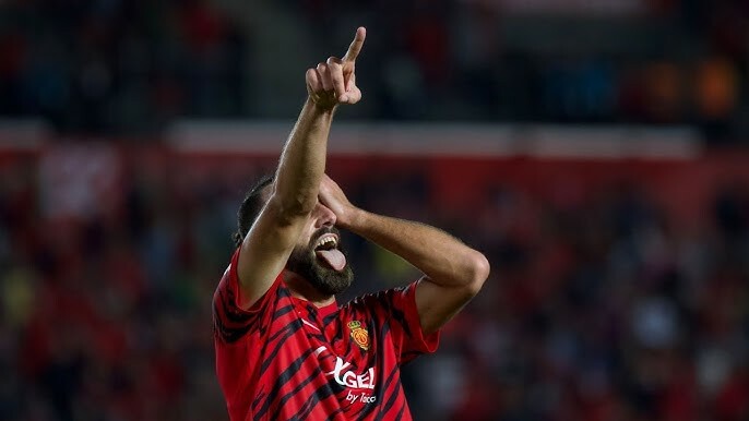 Okan Buruk ve İsmail Kartal Ersun Yanal'ın 21 milyon euro'luk forveti için birbirine girdi!