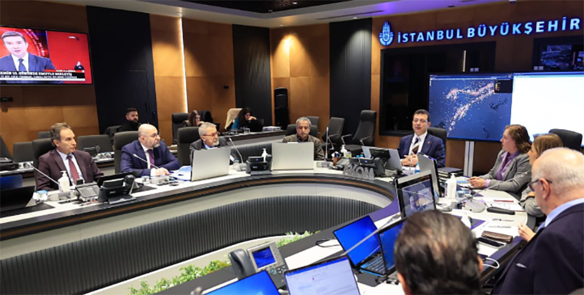 İstanbul'un adaylarının ortak derdi deprem! Hepsi Naci Görür isminde birleşti İstanbul'un adaylarının ortak derdi deprem! Hepsi Naci Görür isminde birleşti