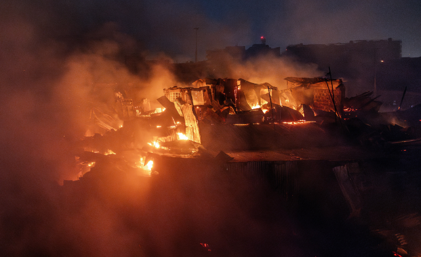 Kenya'da devasa yangın: 2 kişi öldü, çok sayıda yaralı var